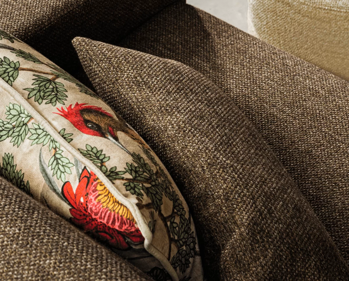 Polster mit unterschiedlichen Bezügen